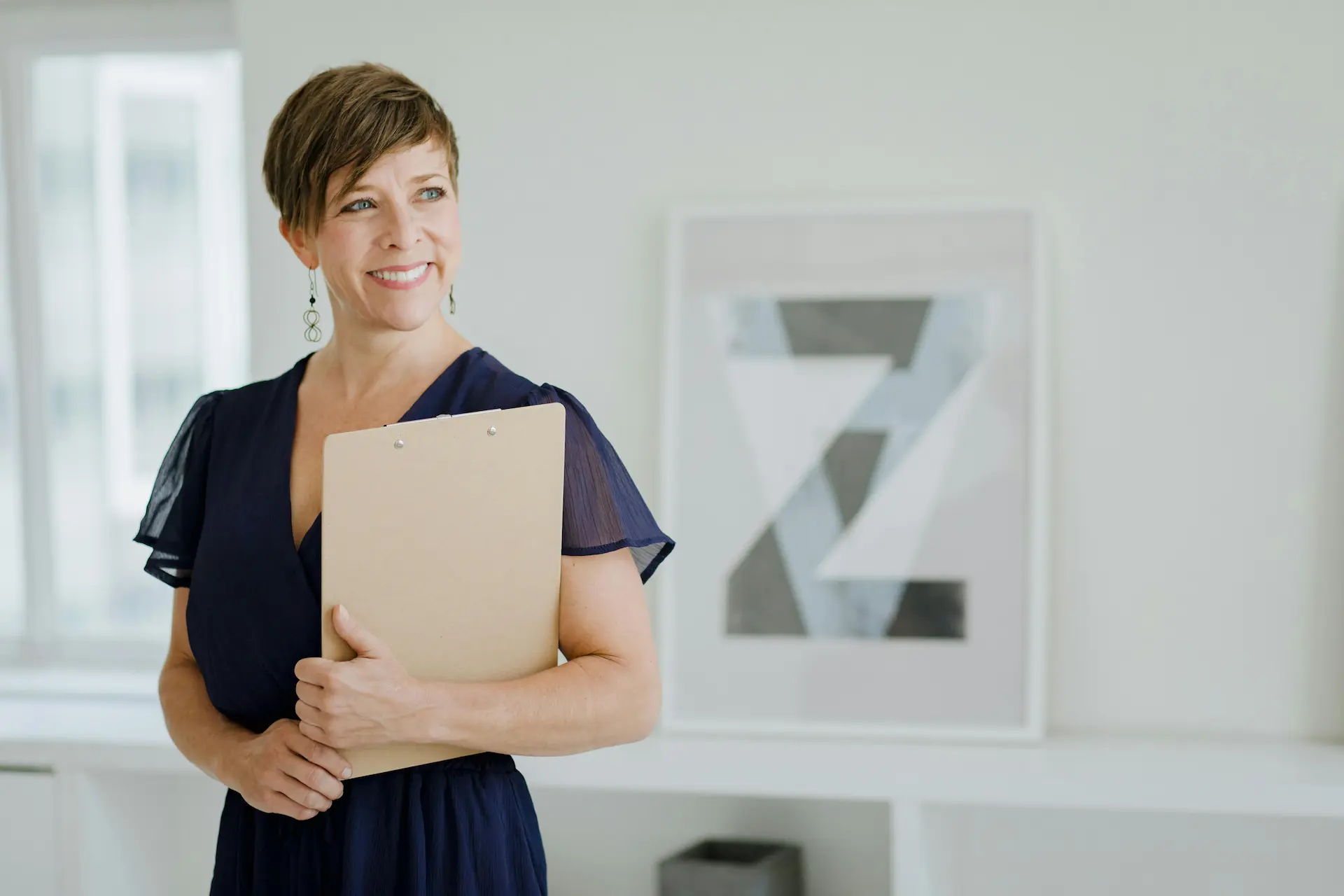 Discover key resilience coaching strategies that empower leaders and employees to manage change effectively.
