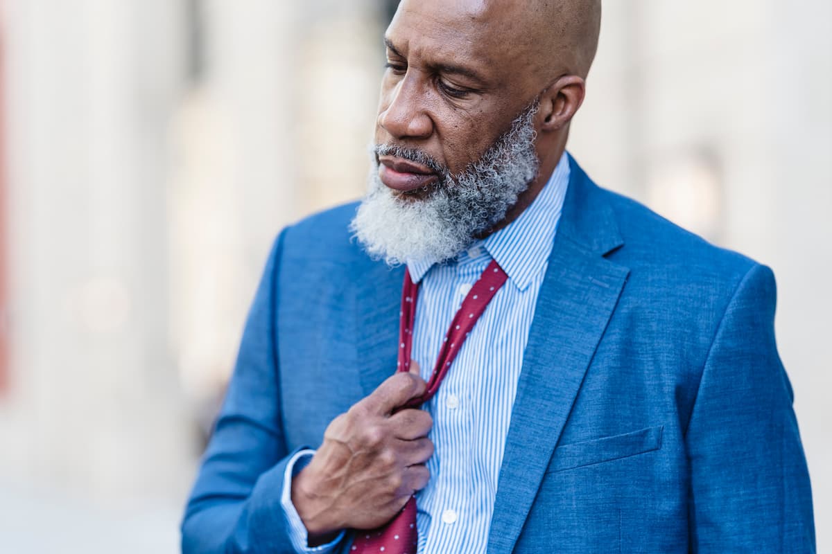 In this article, we will discuss the top 5 reasons why employees decide to leave their jobs and what employers can do to address them.