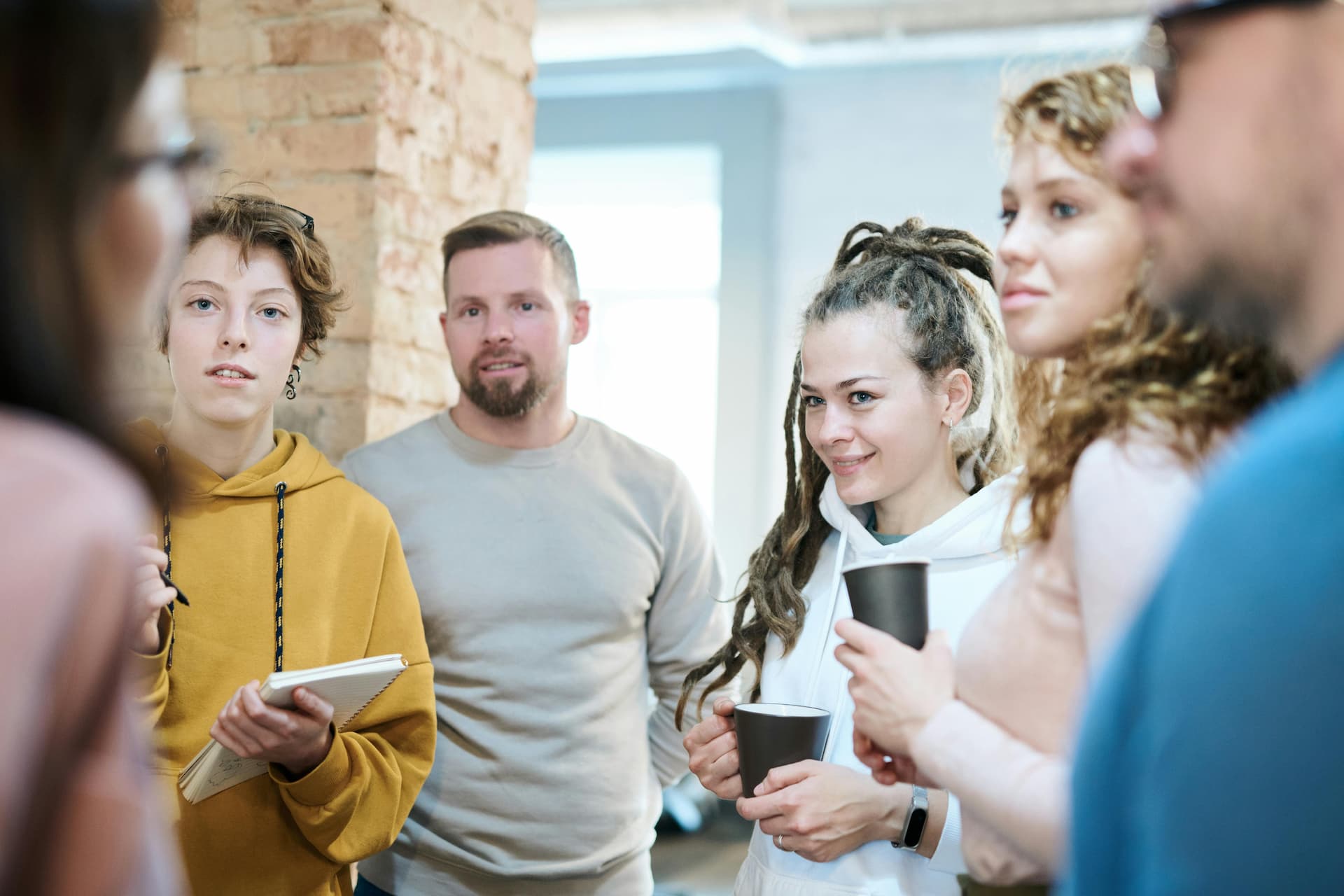 80 % des employés manquent de motivation. Découvrez les meilleures pratiques de talent management pour évaluer, valoriser et fidéliser vos talents.