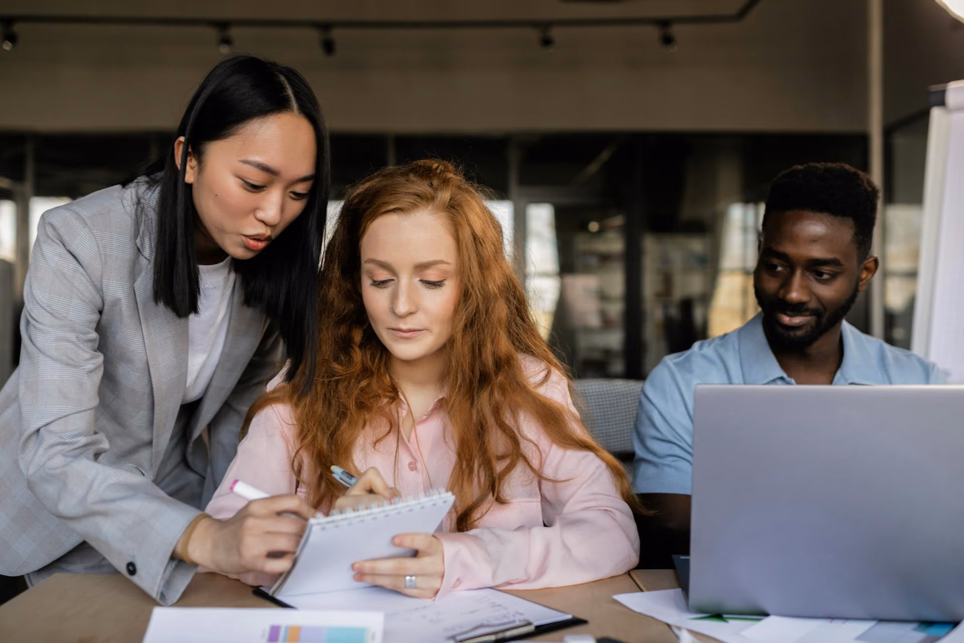 Empathie als strategische Führungskompetenz: Der Schlüssel zu resilienten Teams