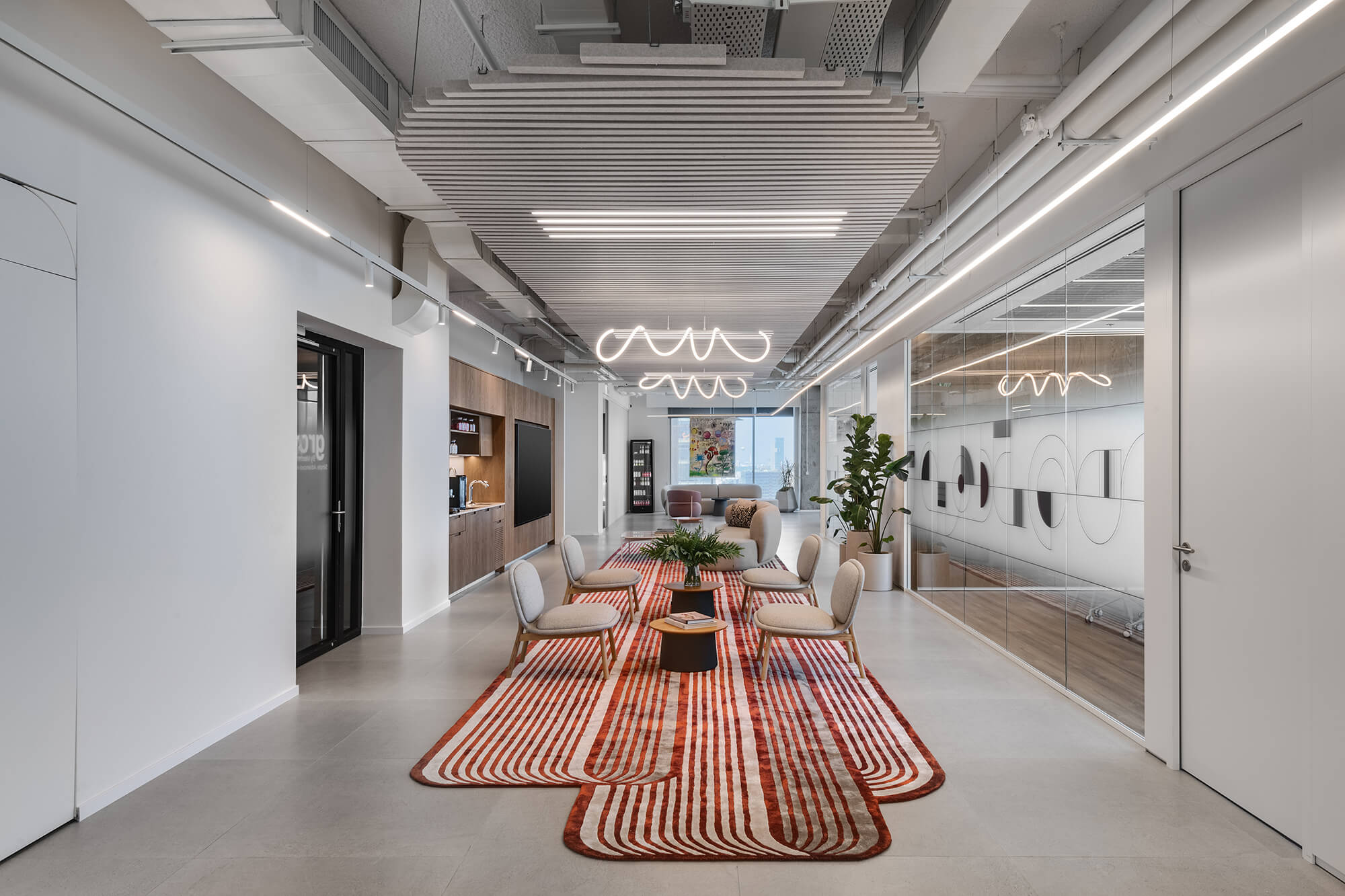 DANIEL HASSON project - luxury handmade rug photo 2 - custom rugs for design projects