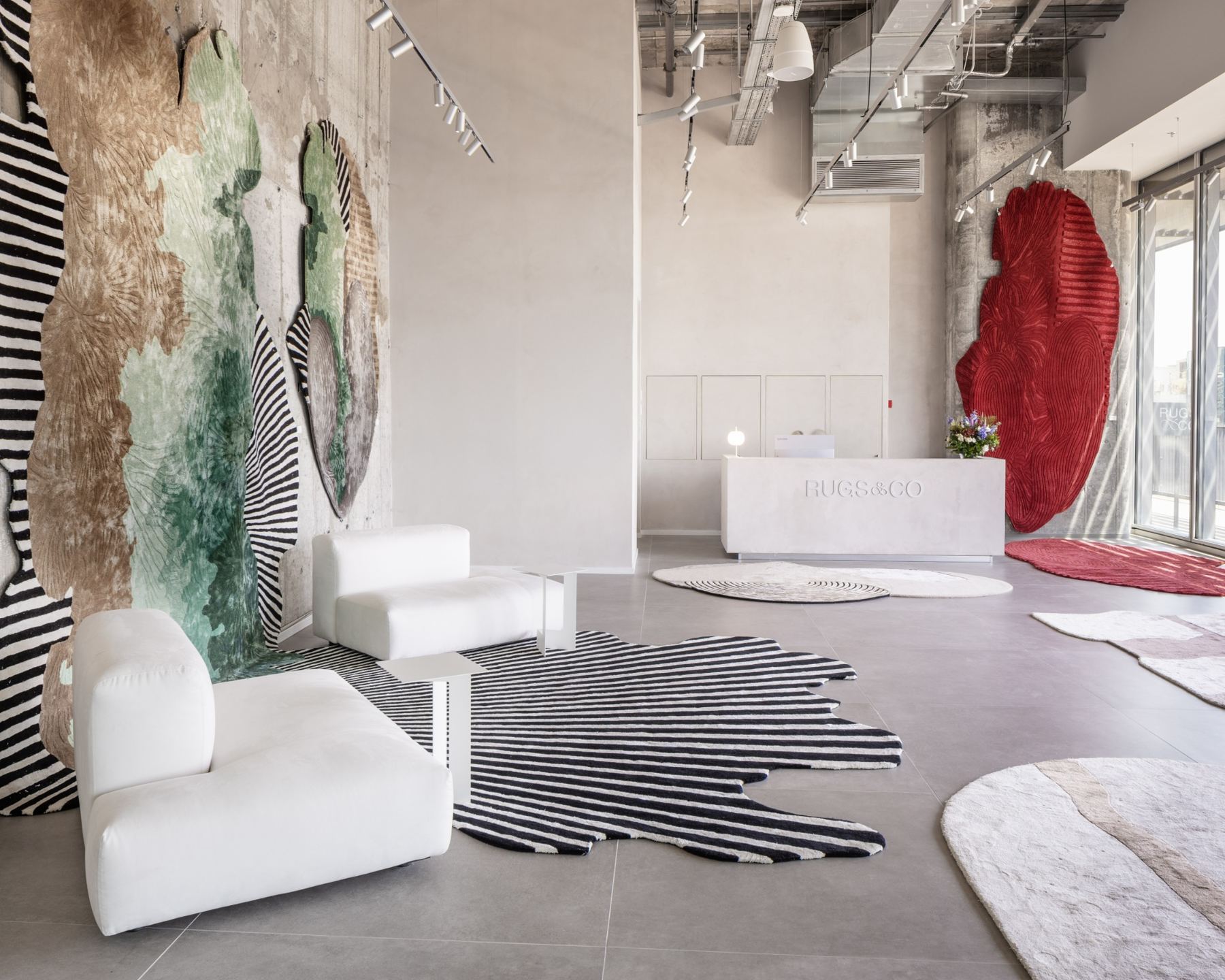 פרויקט RUGS & CO. SHOWROOM - שטיח יוקרתי בעבודת יד, תמונה 5 - שטיחים לפרויקטים