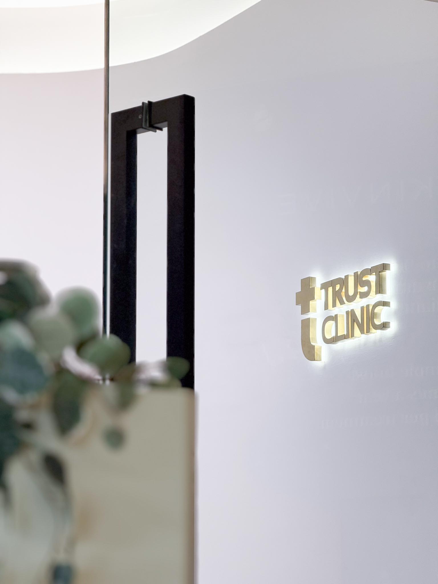 [background image] image of a workplace setting (for an ai healthcare company)