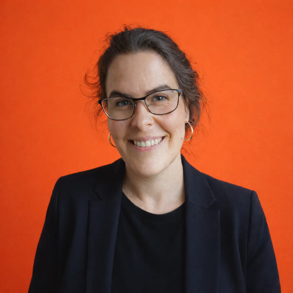 Portrait der Designerin Rebeca als Teil der persönlichen Vorstellung und gestalterischen Haltung