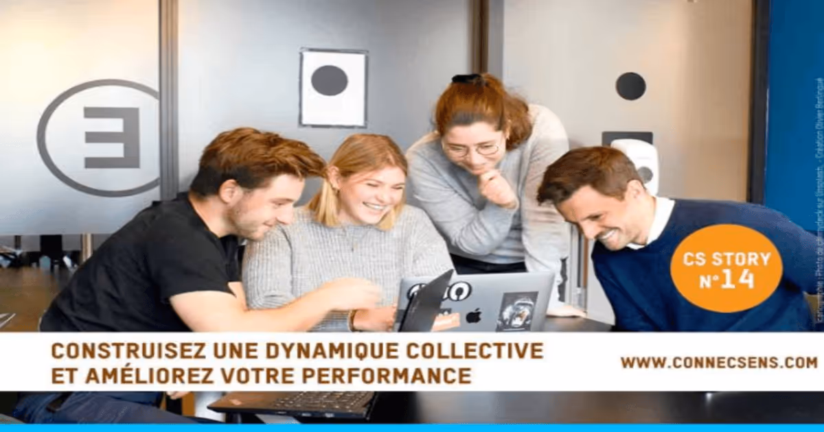 Équipe engagée autour d’un projet – symbolise la dynamique collective et la performance en entreprise