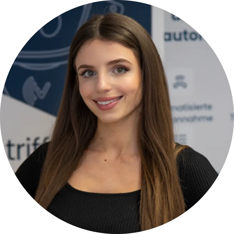 Portrait von Amelie Roth