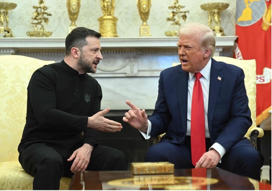 Encuentro entre Donald Trump y Volodímir Zelensky en Washington, febrero de 2025, durante conferencia de prensa conjunta.