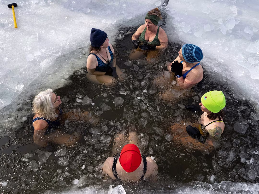 Cold Plunge Benefits: How to Use Cold Exposure Safely for Recovery and Focus