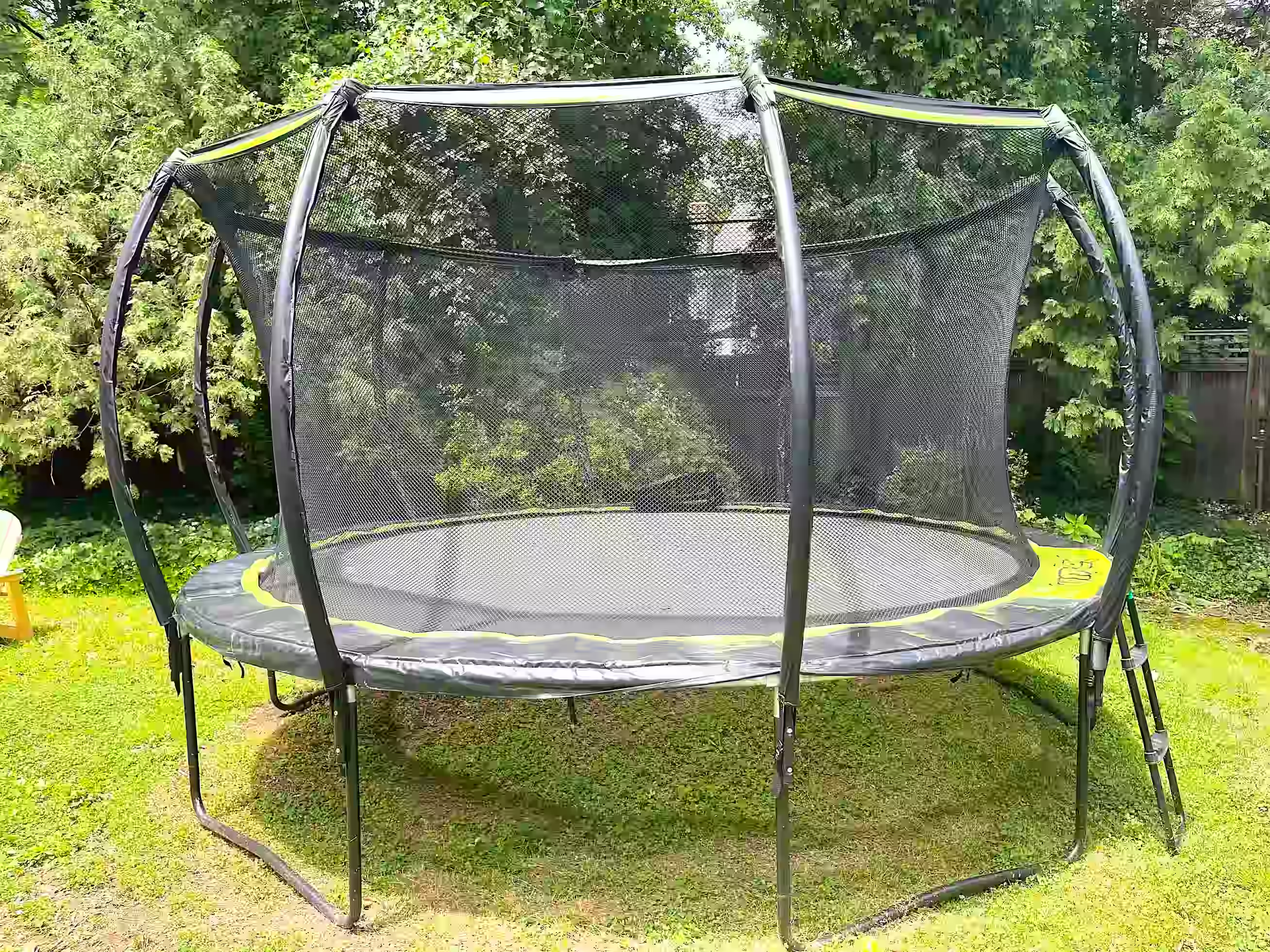 Professional trampoline setup