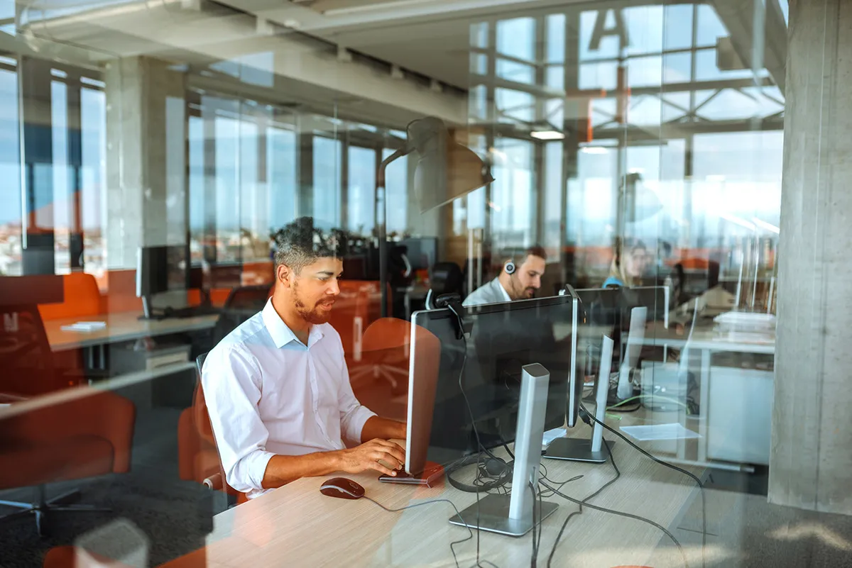 PRONKO Service Desk solving daily IT issues and managing employee tools for better productivity