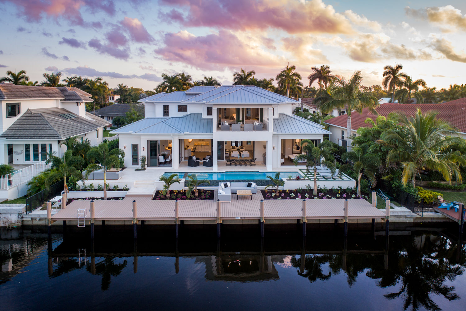image of charming bed & breakfast exterior