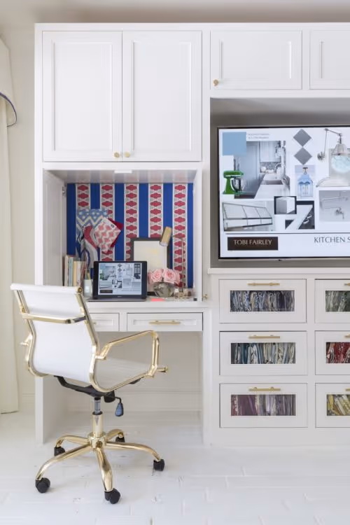 Tobi Fairley's Little Rock office.