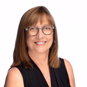 Member Cindy Simes, who runs Simes Studios with her husband, Jorge.