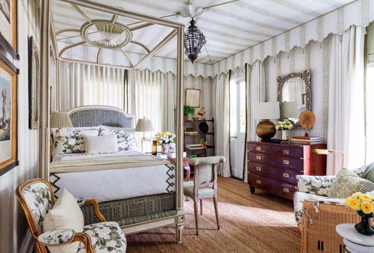 DLN Member Sarah Bartholomew’s 2022 Kips Bay Palm Beach room. Photo: Nicholas Sargent.