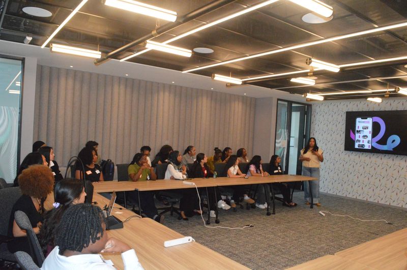 A full room at a WCT community session