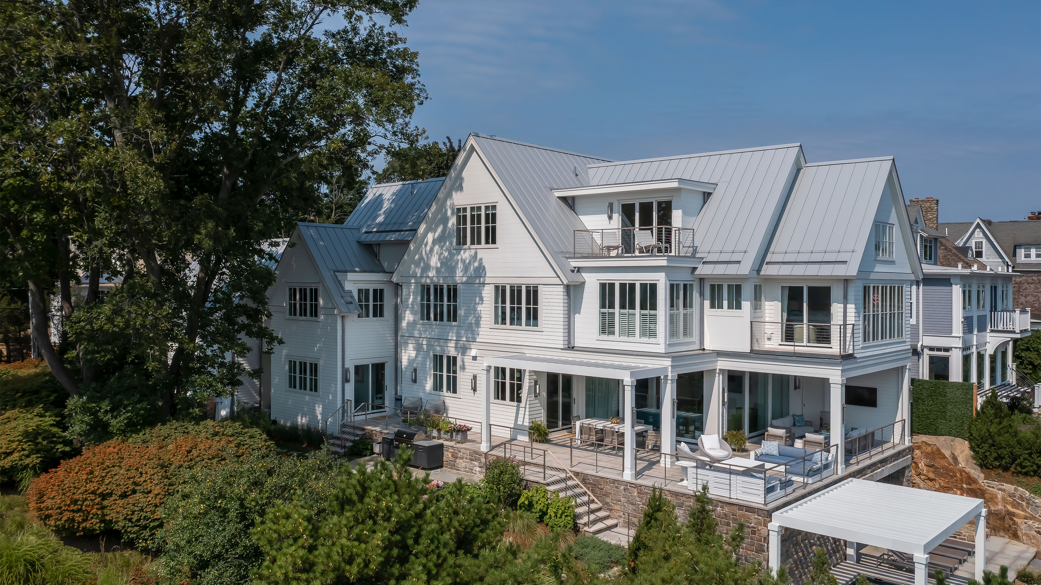 Waterfront Farmhouse Rowayton, CT