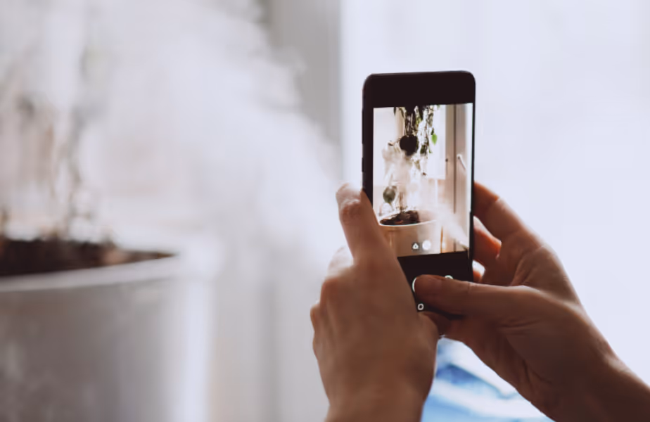 Blog post image of a contact page