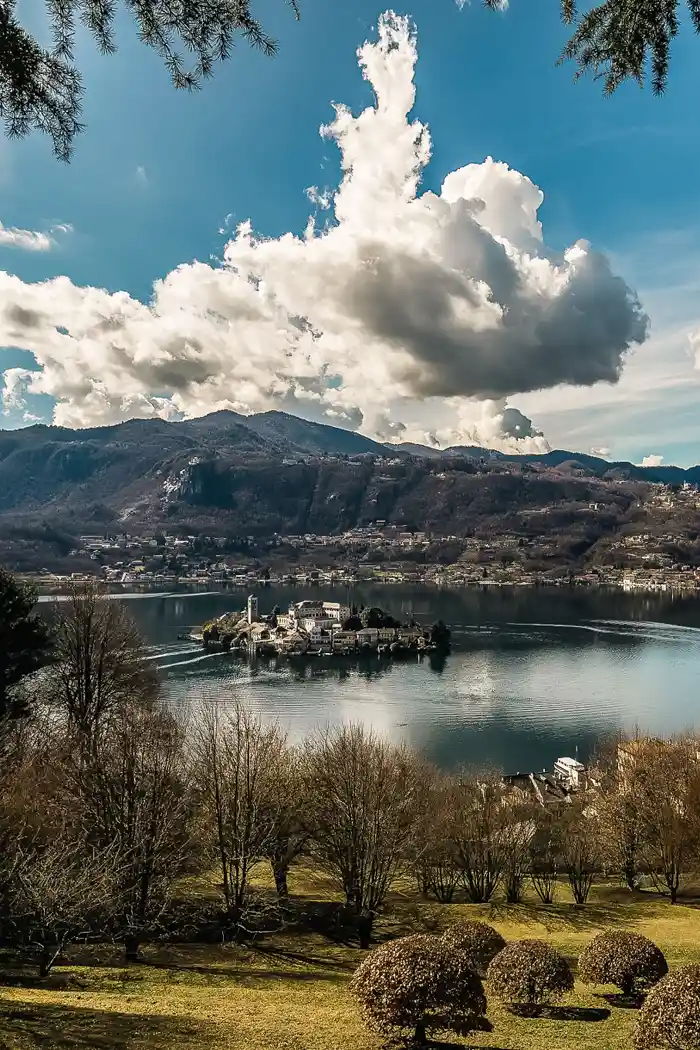 Lake d'orta view