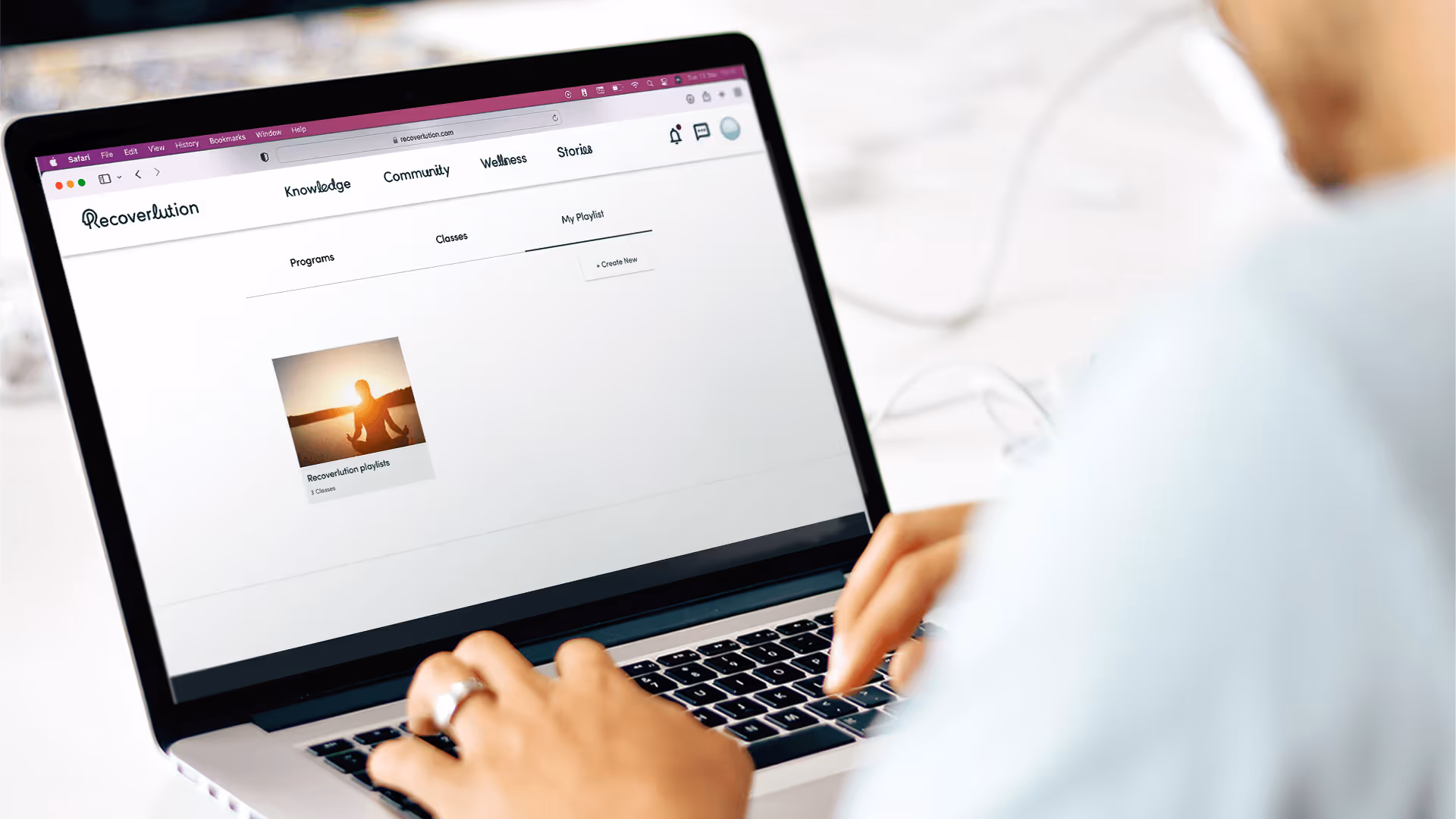Designer in full flow on Recoverlution website