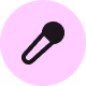 Icône de micro noir sur fond cercle rose clair.