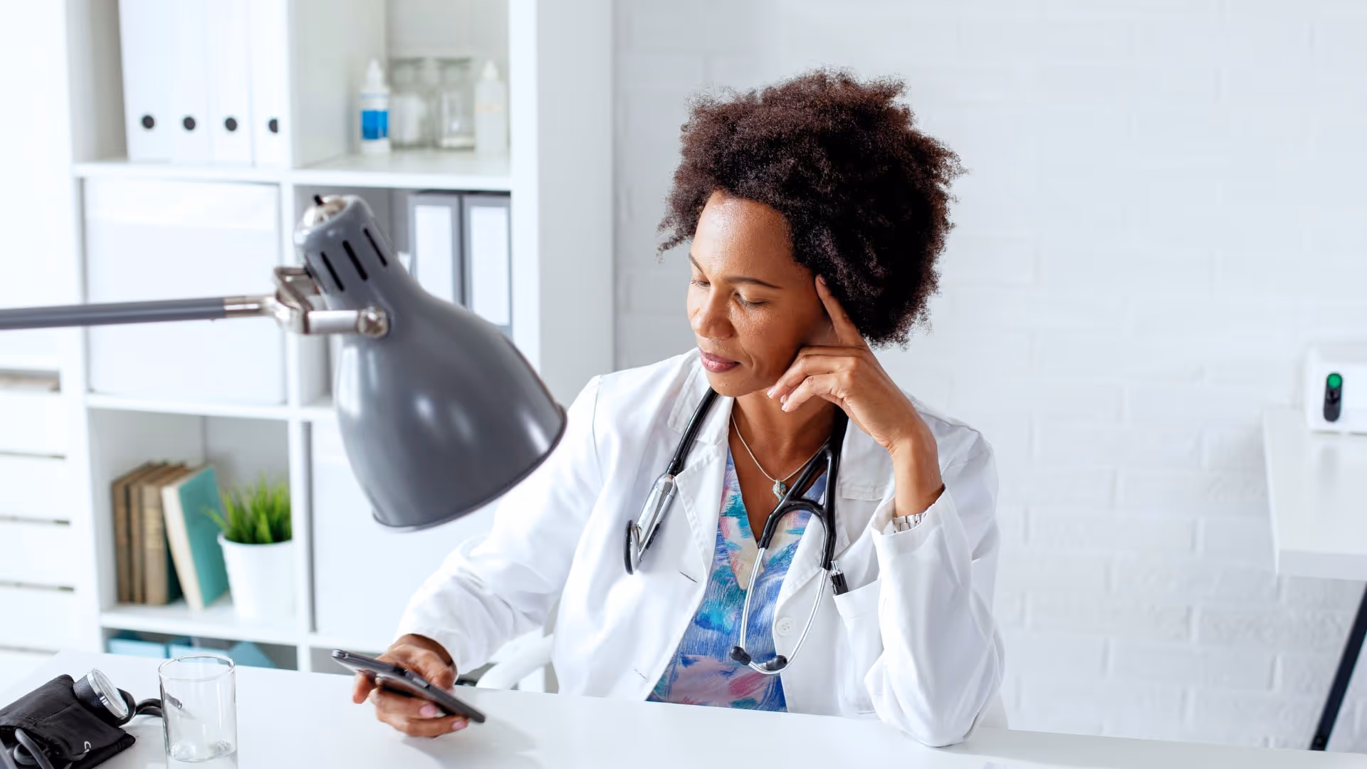 HCP engaged in pharma product launch communications