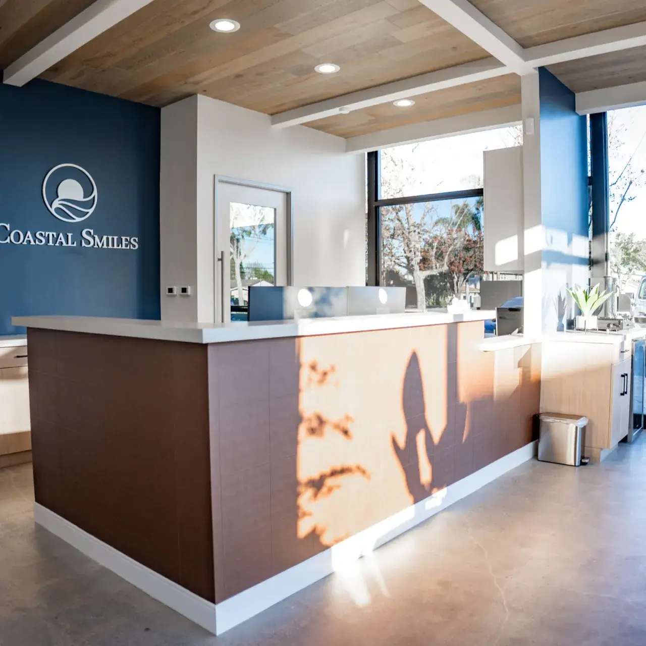 Front Desk of Coastal Smiles in Cosa Mesa CA