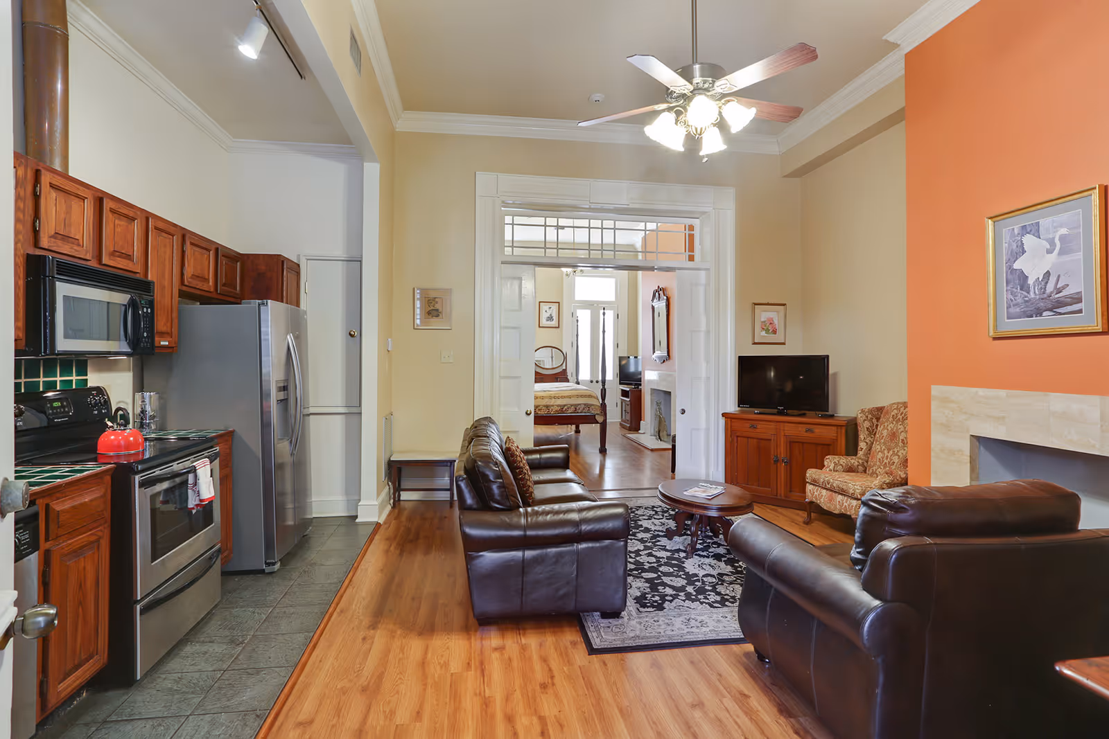 Grand King Suite