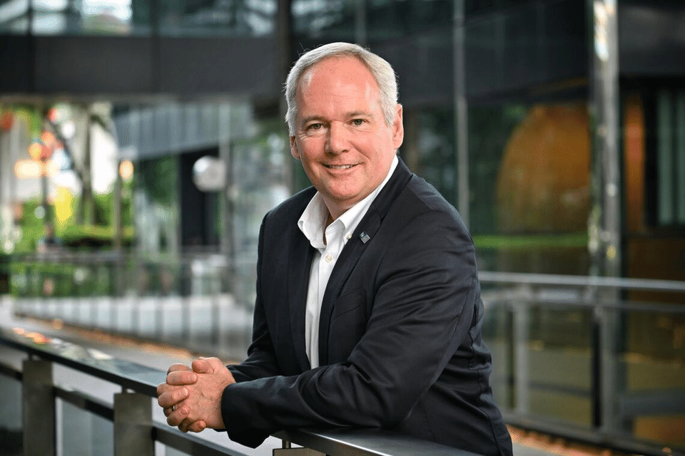 FIA needs to build solid foundation for global motor sport, says presidential candidate Tim Mayer