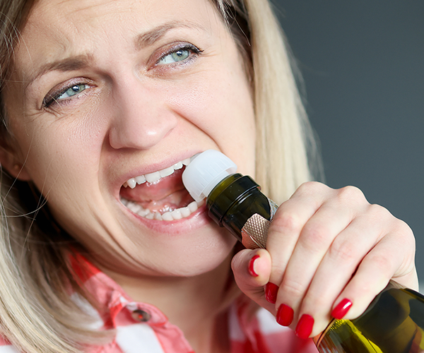 Dental Chips & Broken Teeth