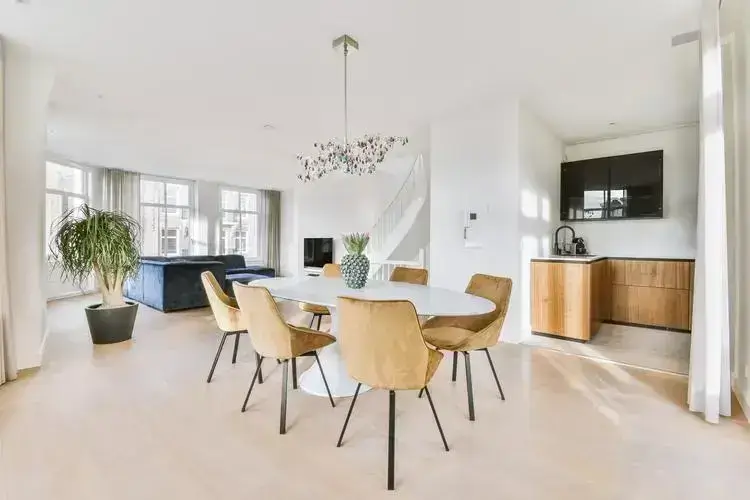 Photo de la rue Athime de la ville de Garches | Chasseur appartement Paris : Home Select|