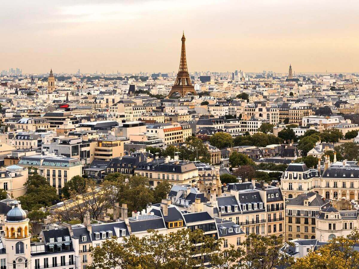Vue d'appartements de luxe à Paris.