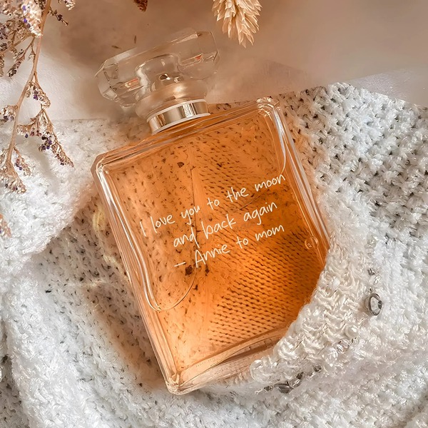 The beauty of this engraved perfume bottle lies in its personal touch