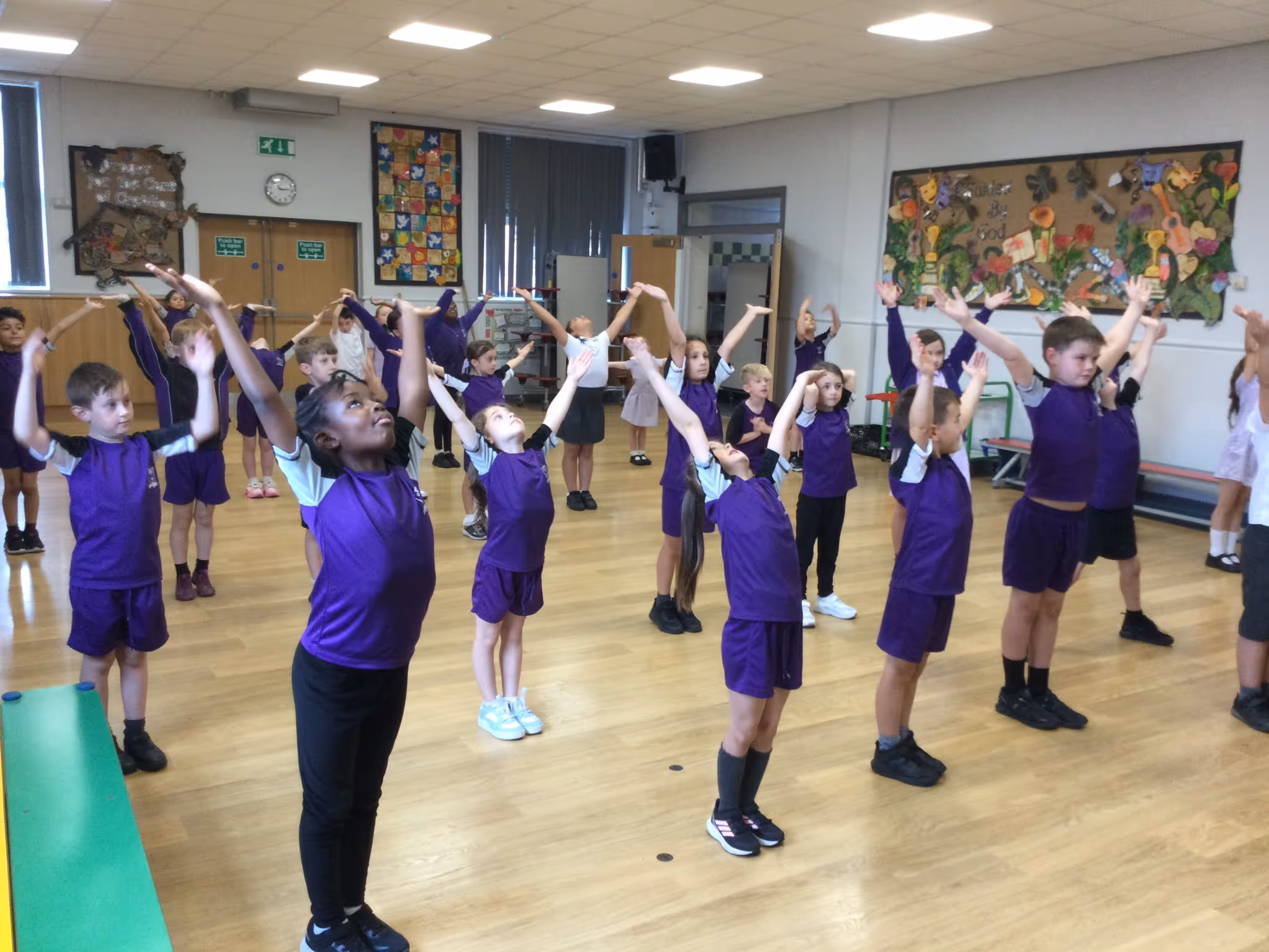 Cheerleading Dance Workshops for Schools