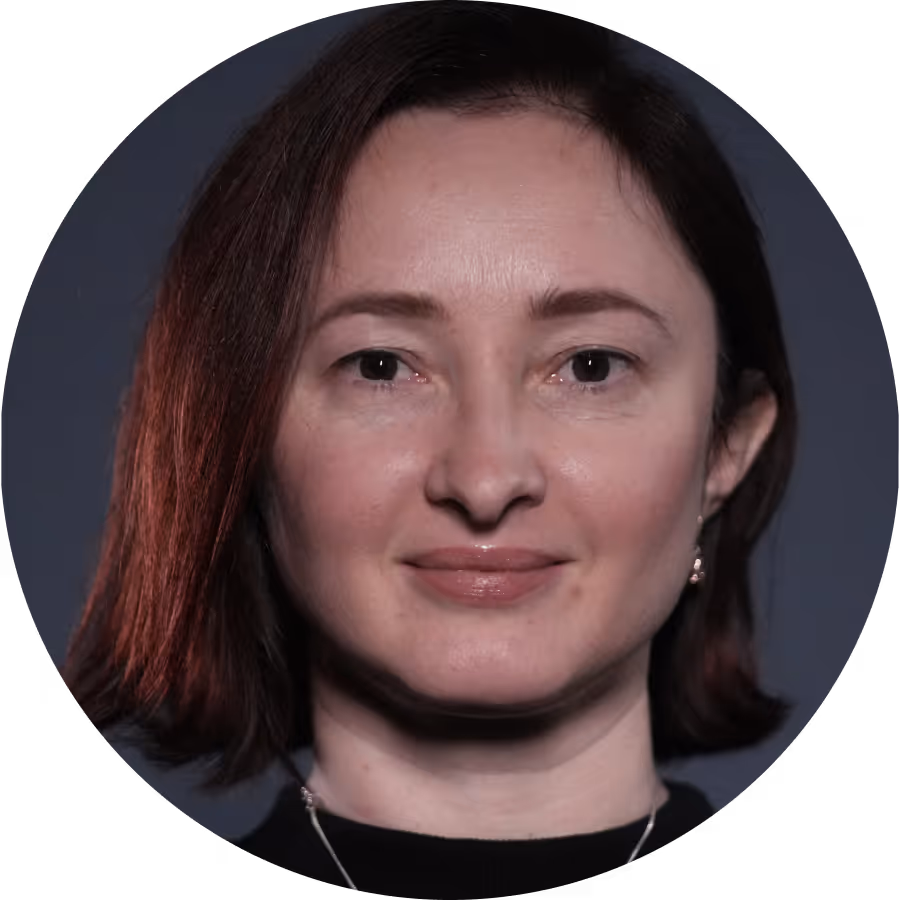 Олександра Калашнікова