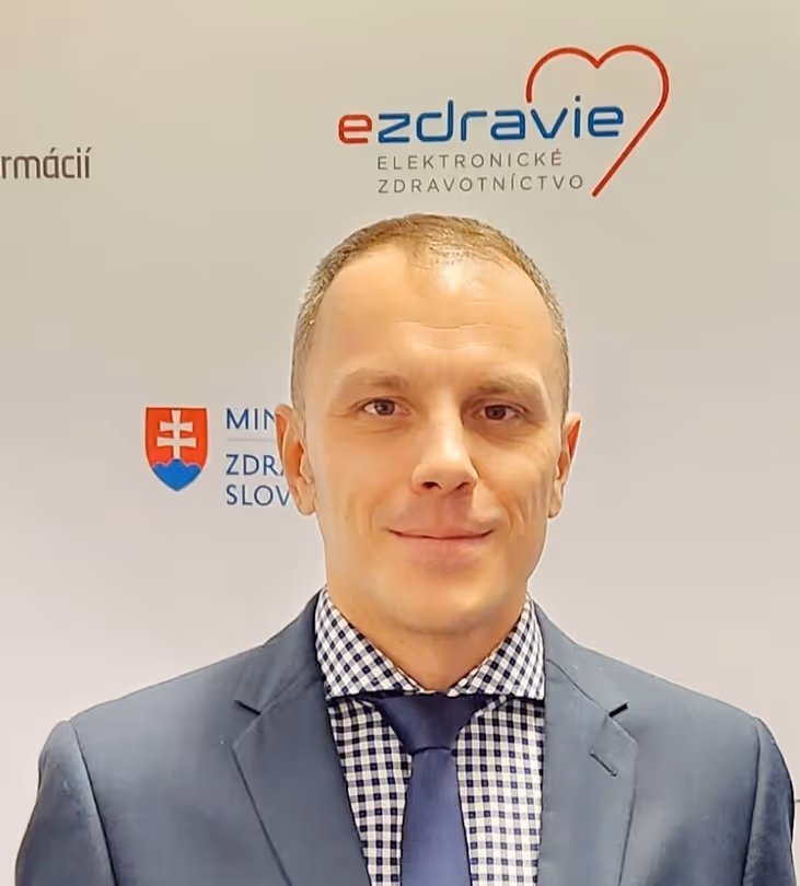 Peripetie vedenia NCZI nateraz končia. Do čela sa vracia staronové vedenie
