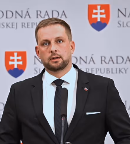Šaško odborárom neustúpil. Plánuje stretnutia s riaditeľmi nemocníc
