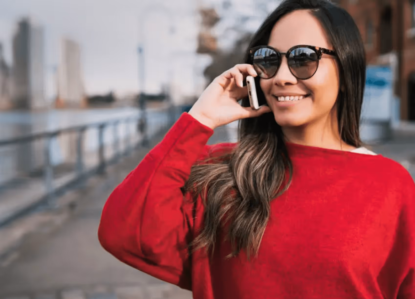 Hyper-Contextual Targeting: How a Mobile Operator Achieved 50% Higher YouTube VTR