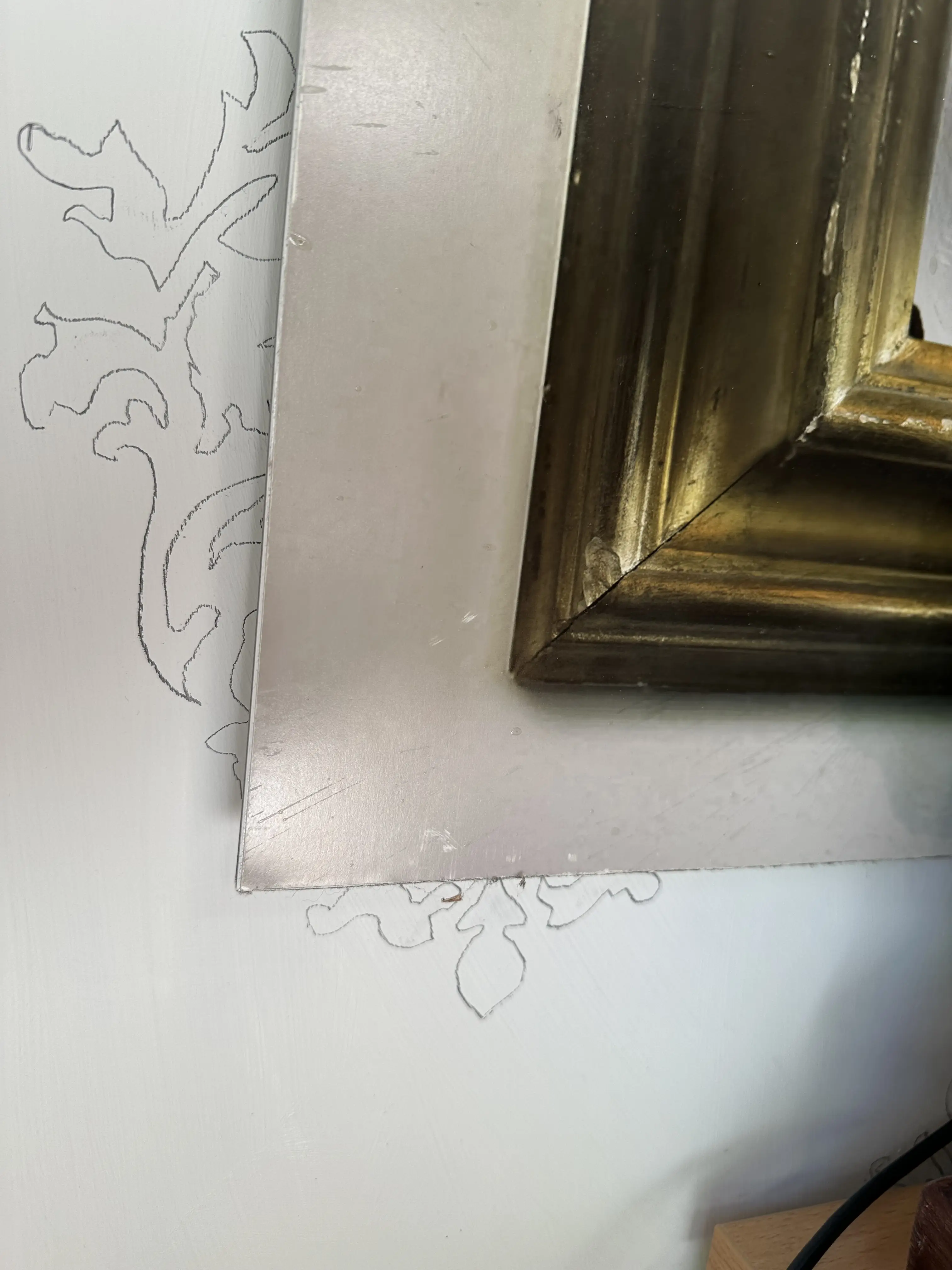 Goldframe Painting Close-Up