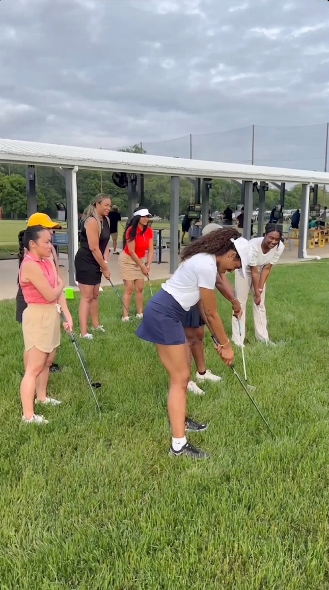 Women learning golf at Golf Ranch