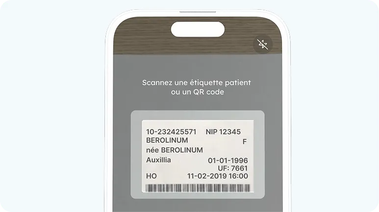 Scannen des Etiketts eines Patienten durch die Pixacare-Anwendung