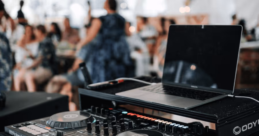 how-to-start-a-party-rental-business-in-10-steps