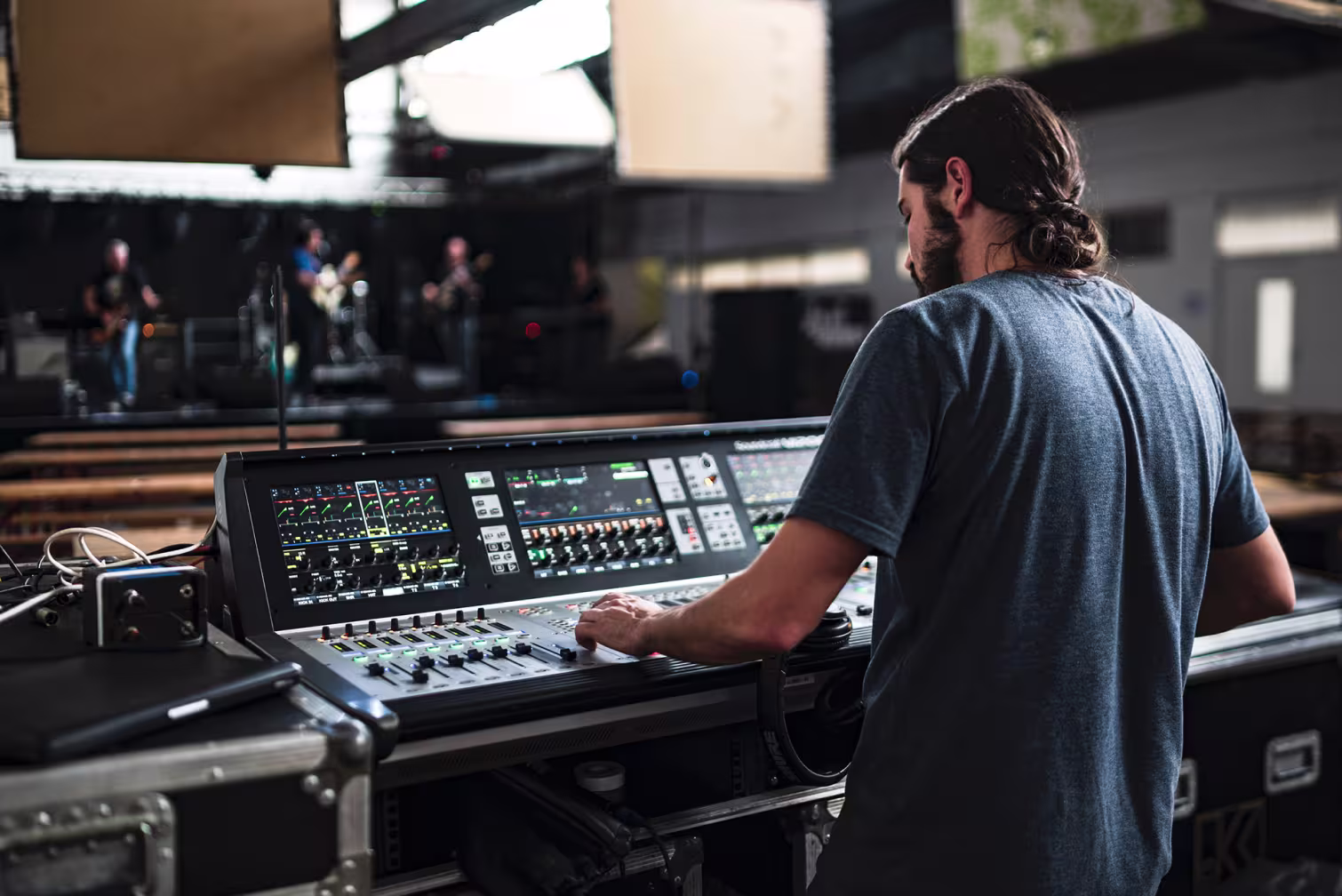 10 Questions to Ask Before Choosing AV Crew Scheduling Software