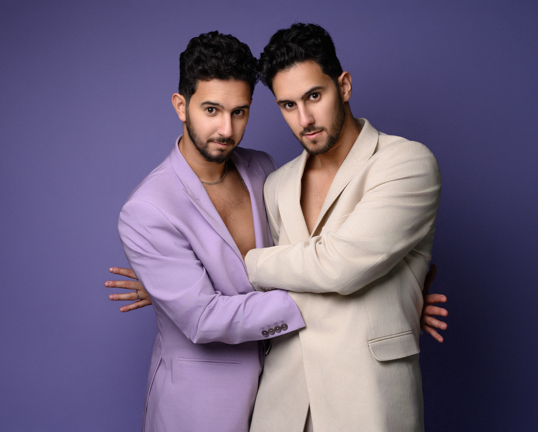 Les French Twins magic duo promotional photography