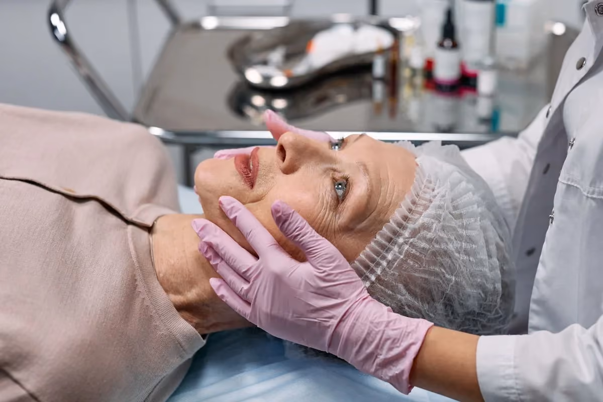 Facial Contouring