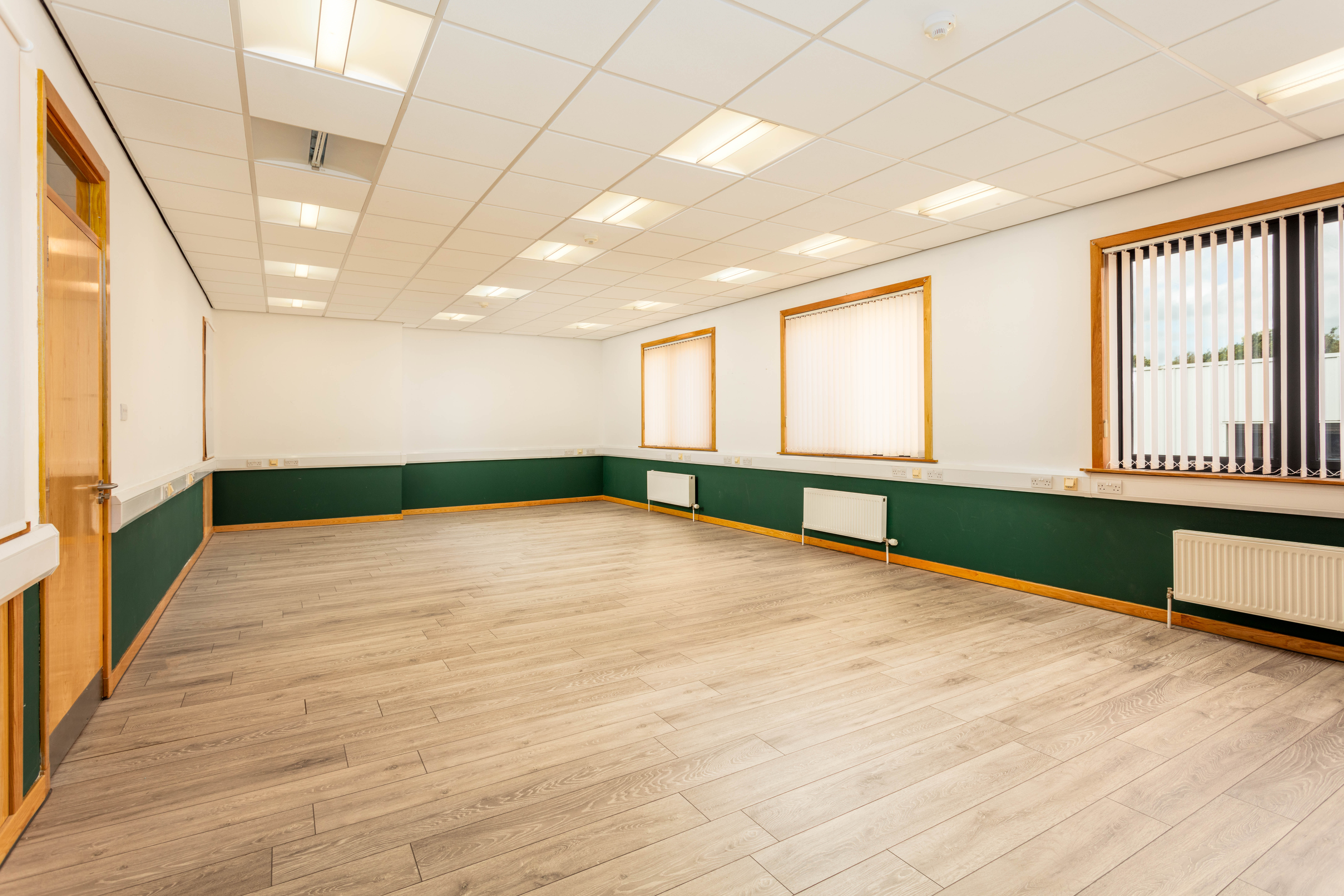A bright spacious office space at Corespace Kilwinning