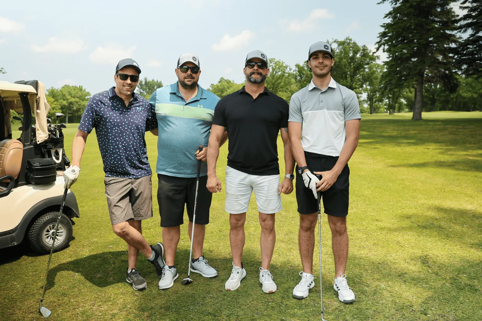 Manitoba construction contractors at Merit Manitoba golf event