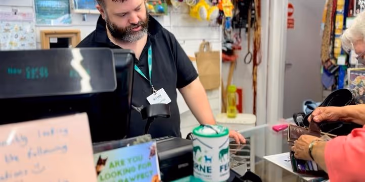 Shop keeper 