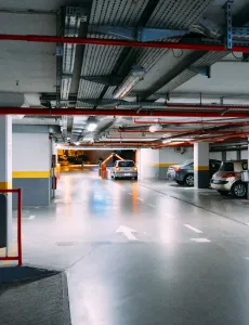 Strojové čištění garáží Modrý Žralok s.r.o.
