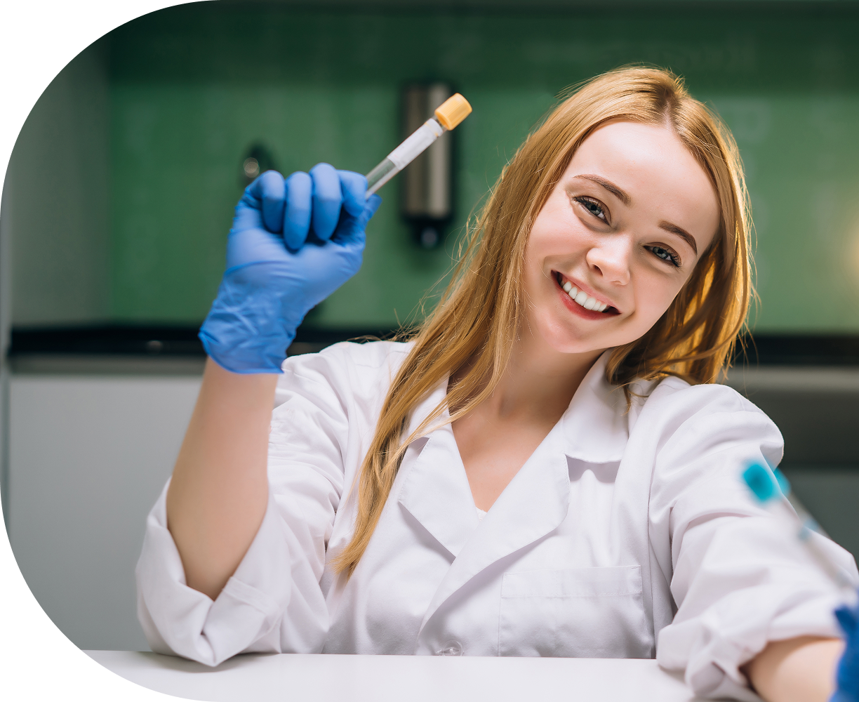 A laboratory technichian happy with her job