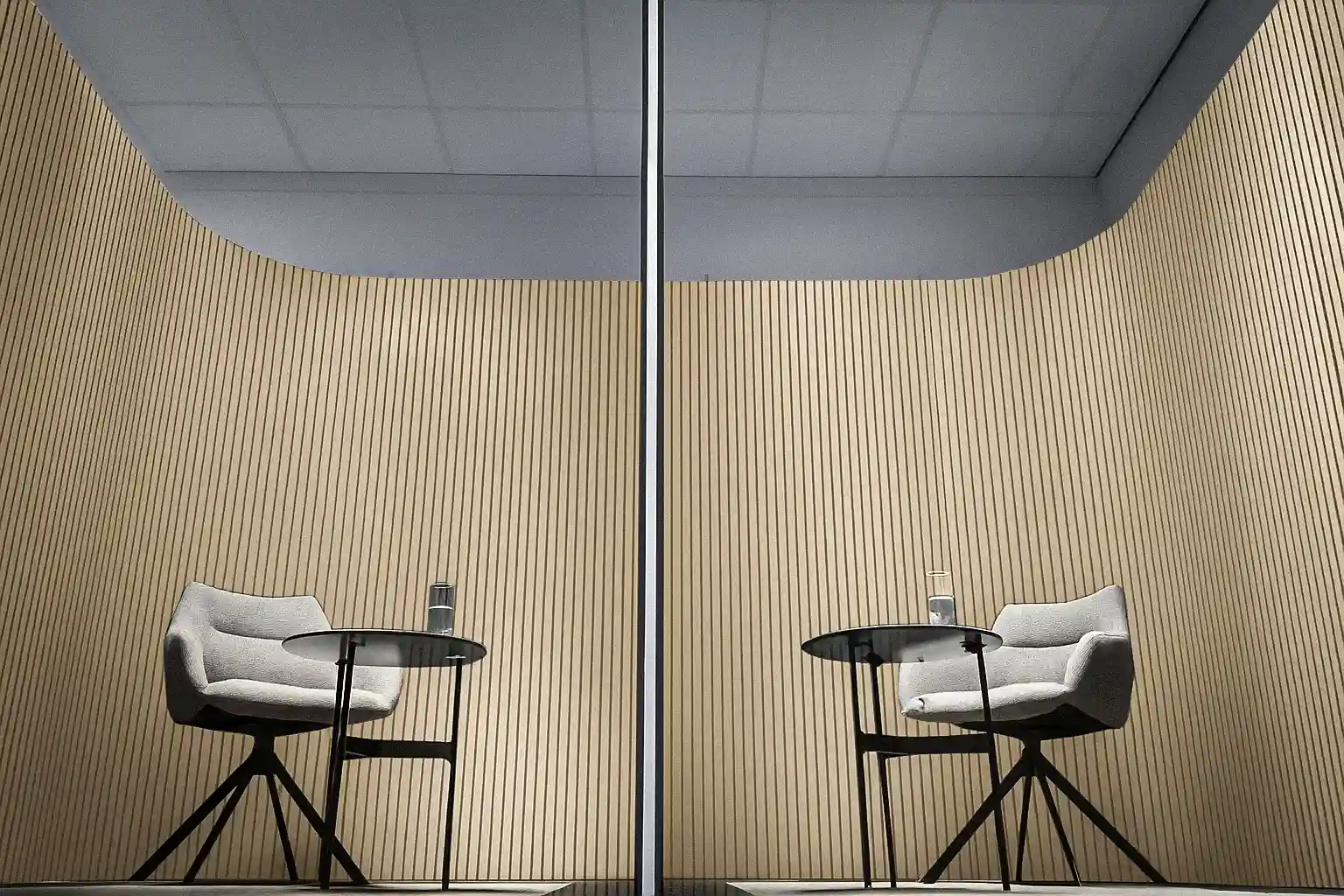 Akoestische ruimtes naast elkaar voor co-working
